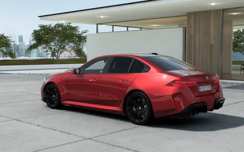 New BMW M5 727 HP (534 kW) 2026 Sedan