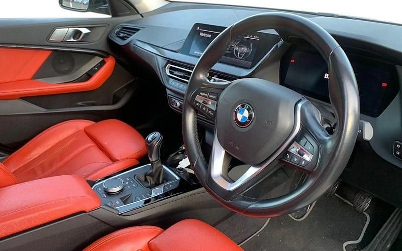 Used BMW 116 Sport Line 116 HP (85 kW) 2024 Hatchback