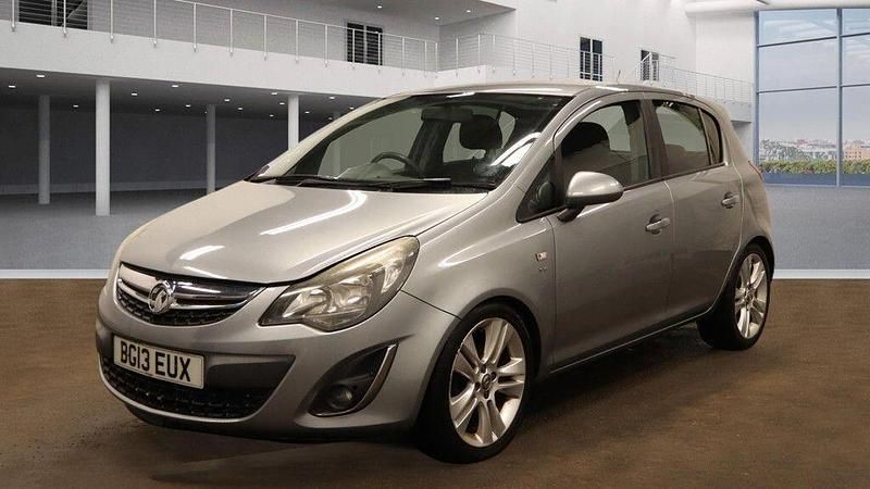 Used Vauxhall Corsa 85 HP (62 kW) 2013 Silver Hatchback