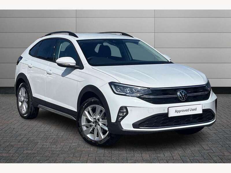 White Used 2025 VW Taigo Match SUV | £23,995 (Fair price) - Image 1/4
