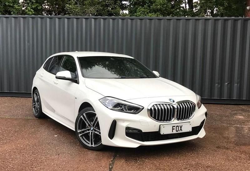Used BMW 118 M Sport 140 HP (102 kW) 2020 White Hatchback