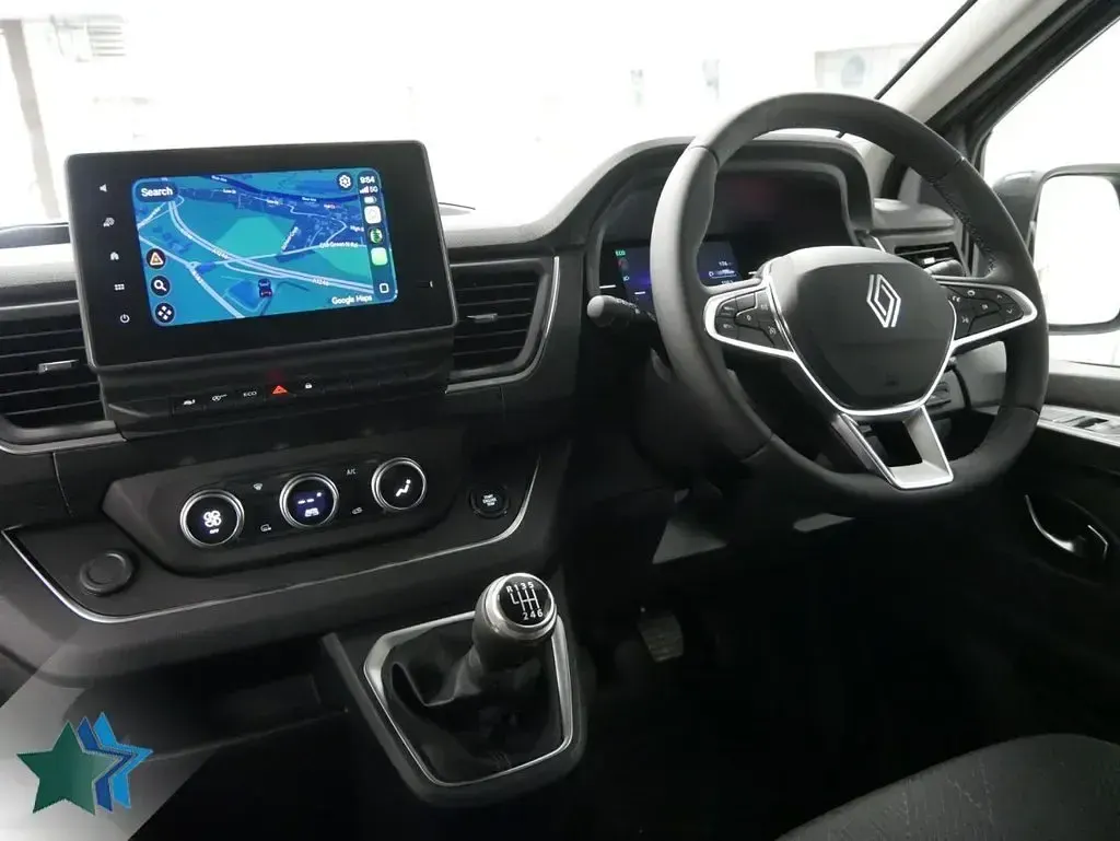 New Renault Trafic 150 HP (110 kW) 2026 Grey