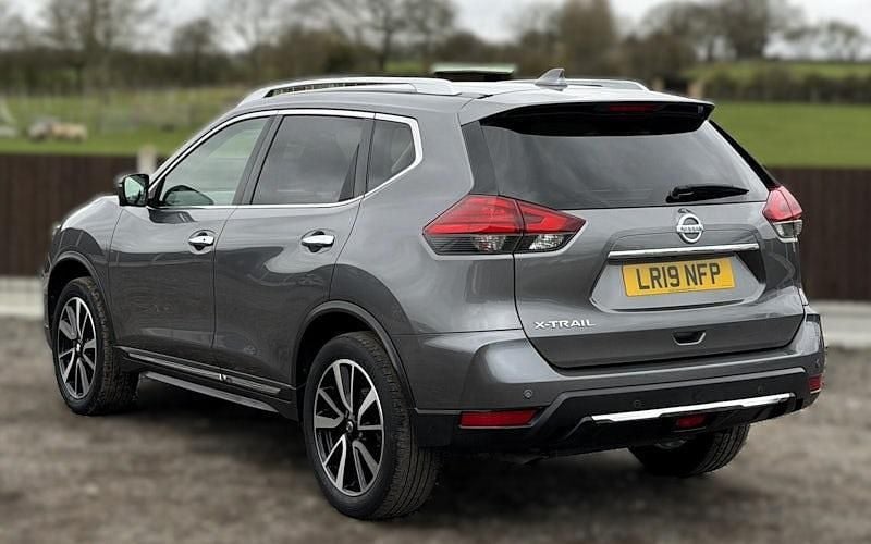 Used Nissan X-Trail Tekna 160 HP (117 kW) 2019 Grey SUV