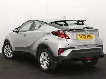 Used Toyota C-HR 122 HP (89 kW) 2023 Silver SUV