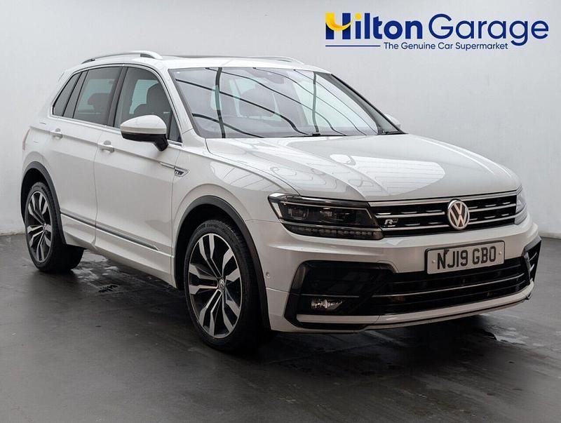 White Used 2019 VW Tiguan R-line SUV | £19,700 (Fair price) - Image 1/4