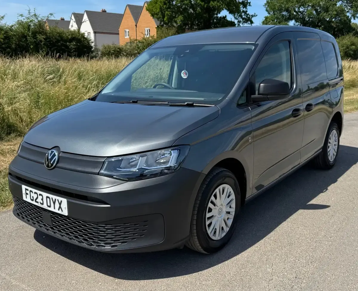 Used VW Caddy 102 HP (75 kW) 2023 Grey MPV