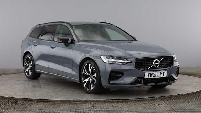 Used 2022 Volvo V60 R-Design Estate | £24,250 (Fair price) - Image 1/4