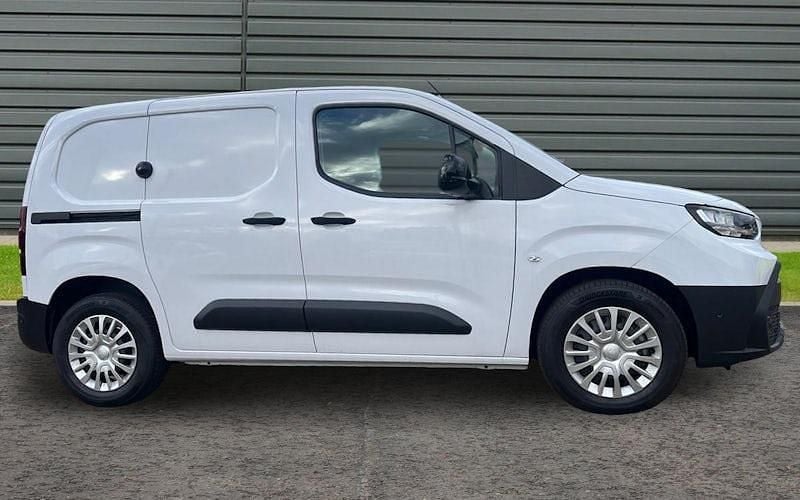 New Toyota Proace City City 100 kW (136 HP) 2026 MPV