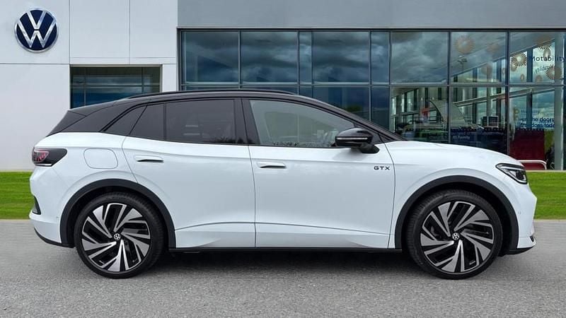 Used VW ID.4 GTX 250 kW (340 HP) 2026 Glacier white metallic black SUV