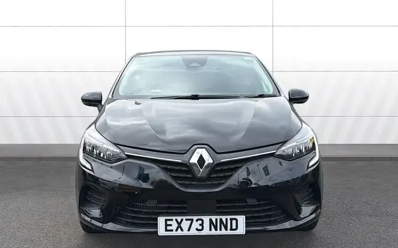 Used Renault Clio Evolution 90 HP (66 kW) 2023 Black Hatchback