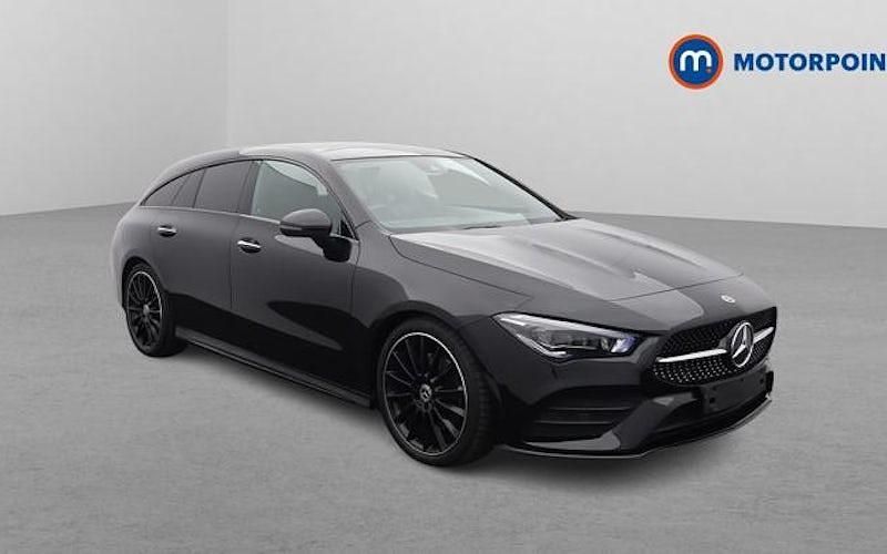 Used Mercedes CLA200 Shooting Brake AMG Line Premium Plus 163 HP (119 kW) 2022 Estate