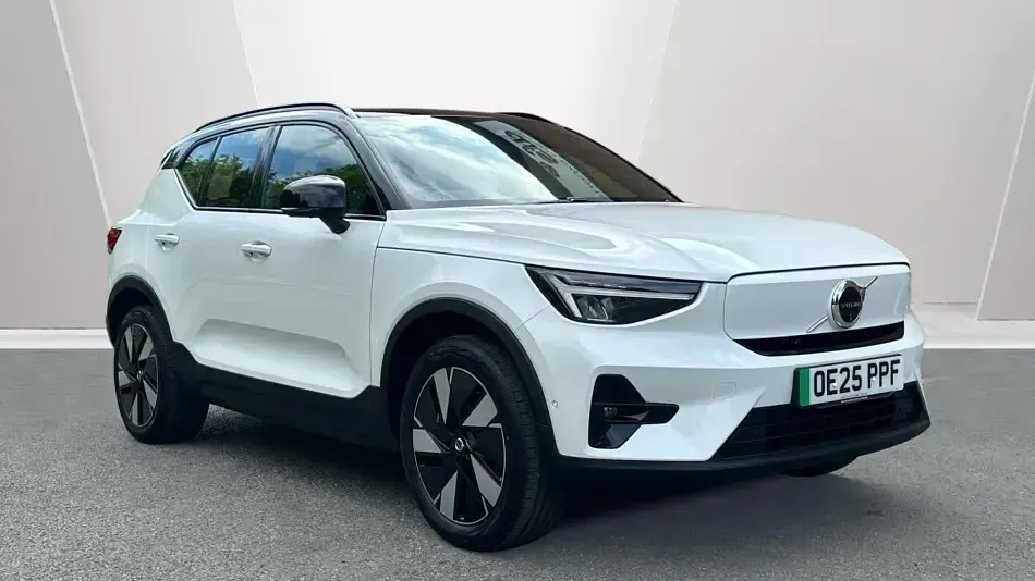 Usado Volvo EX40 Plus 185 kW (252 CV) 2025 SUV