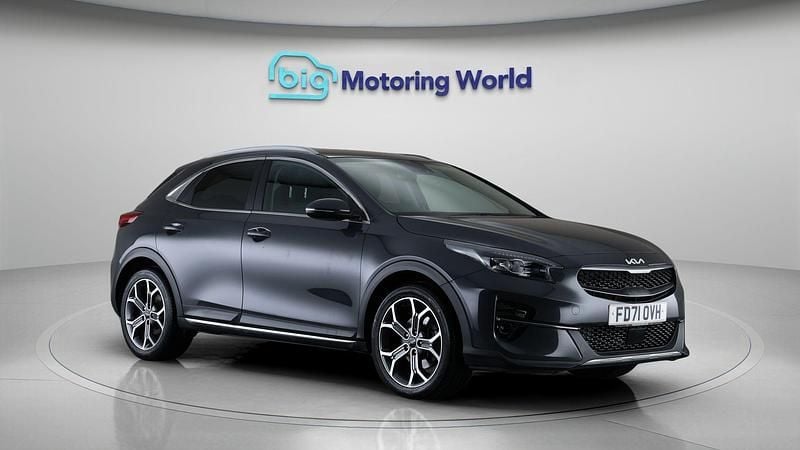 Used Kia XCeed 158 HP (116 kW) 2022 Grey SUV