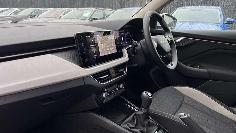 Used Skoda Kamiq SE L 116 HP (85 kW) 2025 Moon white SUV