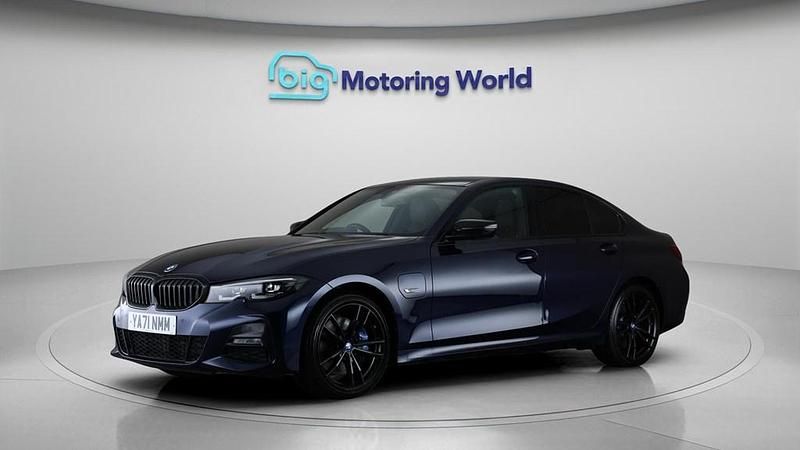 Used BMW 330e M Sport 292 HP (214 kW) 2022 Blue Sedan