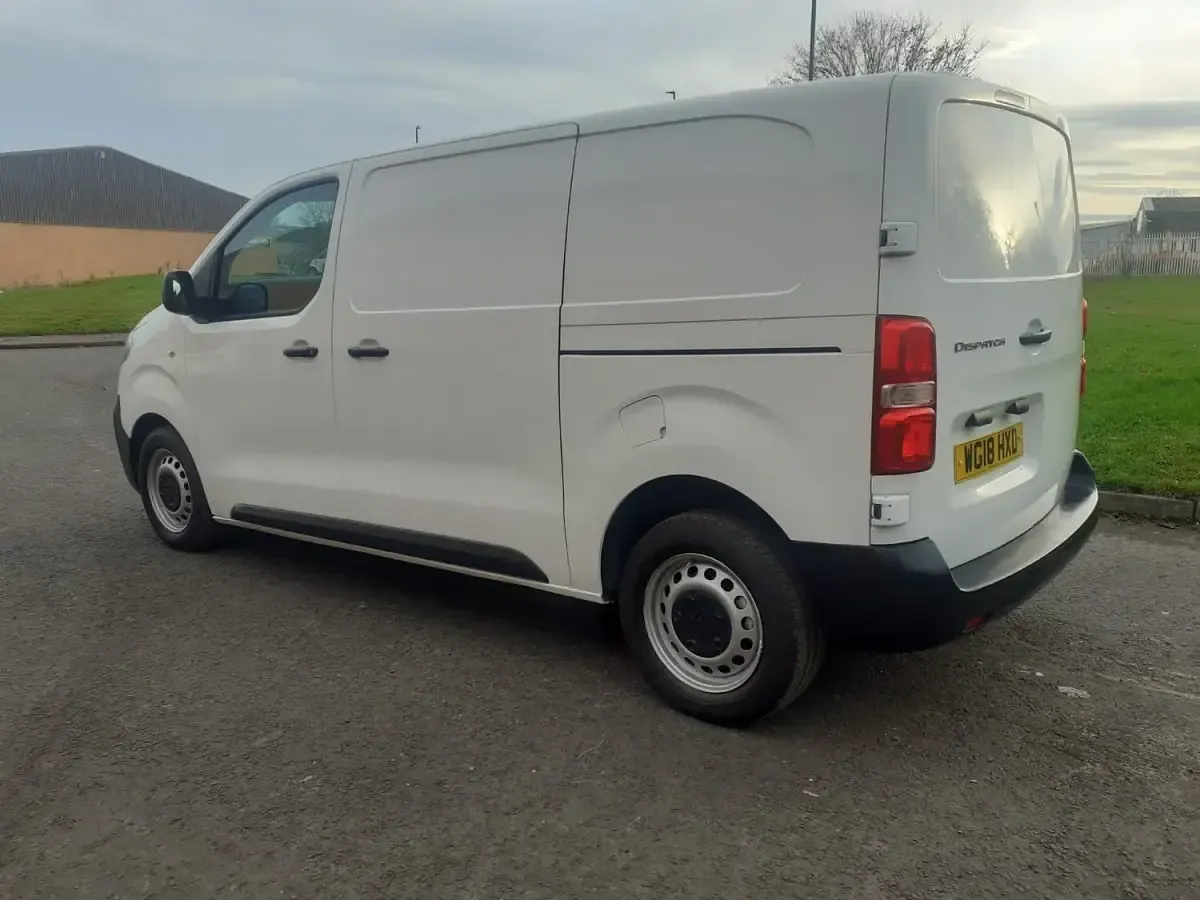 Used Citroën Dispatch 2018 White MPV