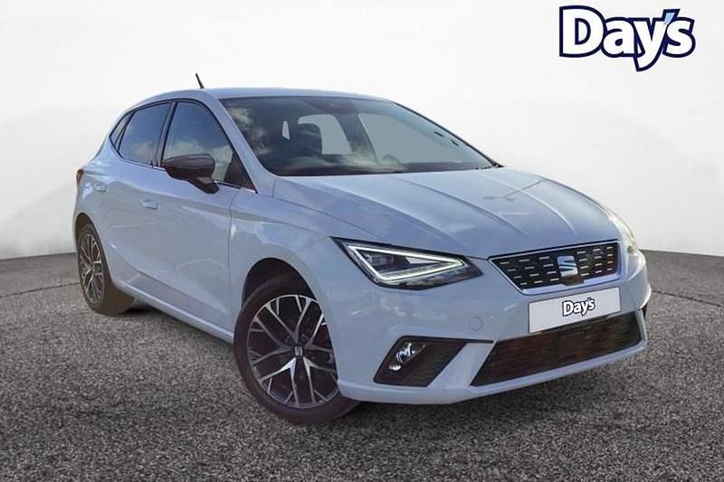 Used Seat Ibiza XCELLENCE 115 HP (84 kW) 2025 White Hatchback