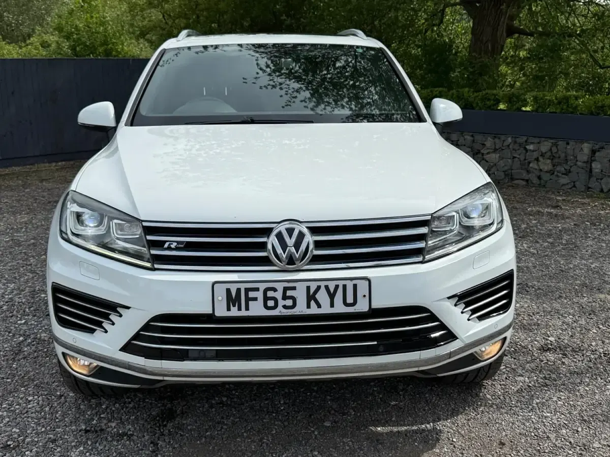 Used VW Touareg R-line 262 HP (192 kW) 2015 White SUV