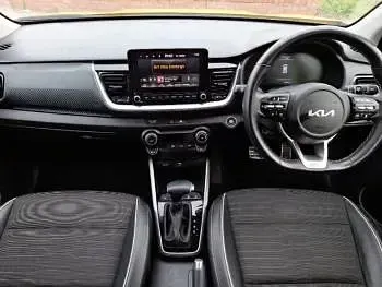 Used Kia Stonic GT-Line S 98 HP (72 kW) 2024 Yellow SUV