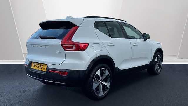 Used Volvo XC40 Plus 194 HP (142 kW) 2026 SUV