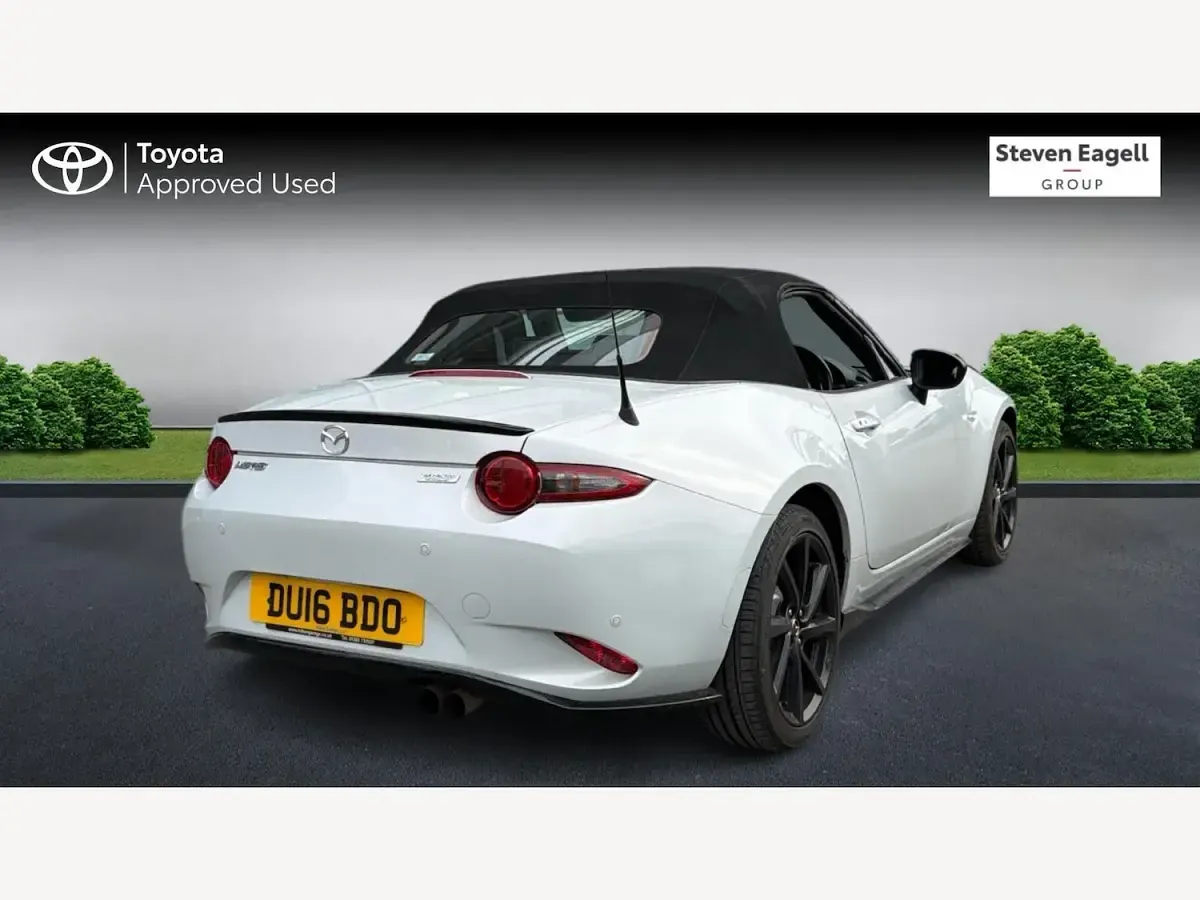 Used Mazda MX5 Inclusive 160 HP (117 kW) 2016 Silver Cabriolet