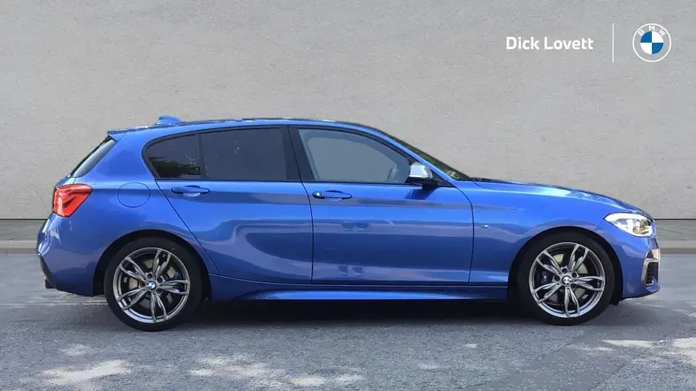 Used BMW M135 Comfort Edition 322 HP (236 kW) 2016 Blue Hatchback