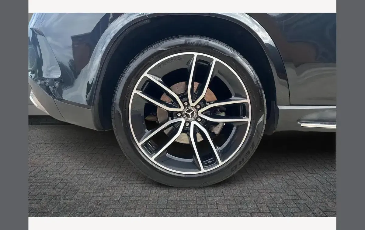 Used Mercedes GLE350 AMG Line Premium Plus 268 HP (197 kW) 2020 Obsidian black SUV