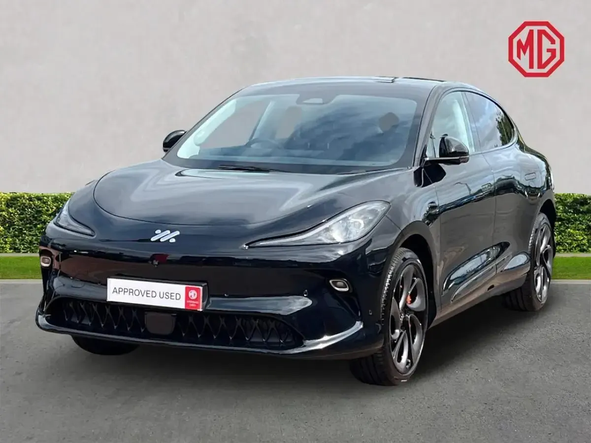 New MG IM6 Performance 545 kW (741 HP) 2026 Black SUV