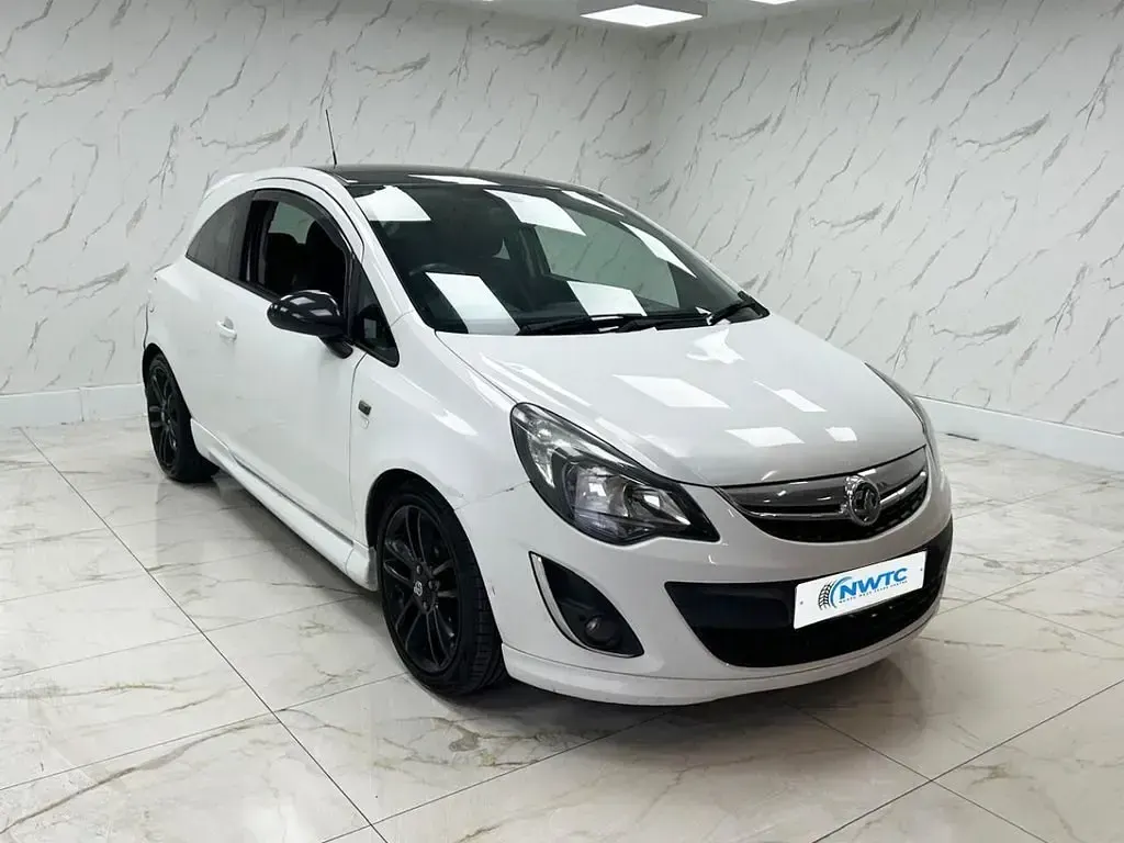 Używany Vauxhall Corsa 2014 Biały Hatchback