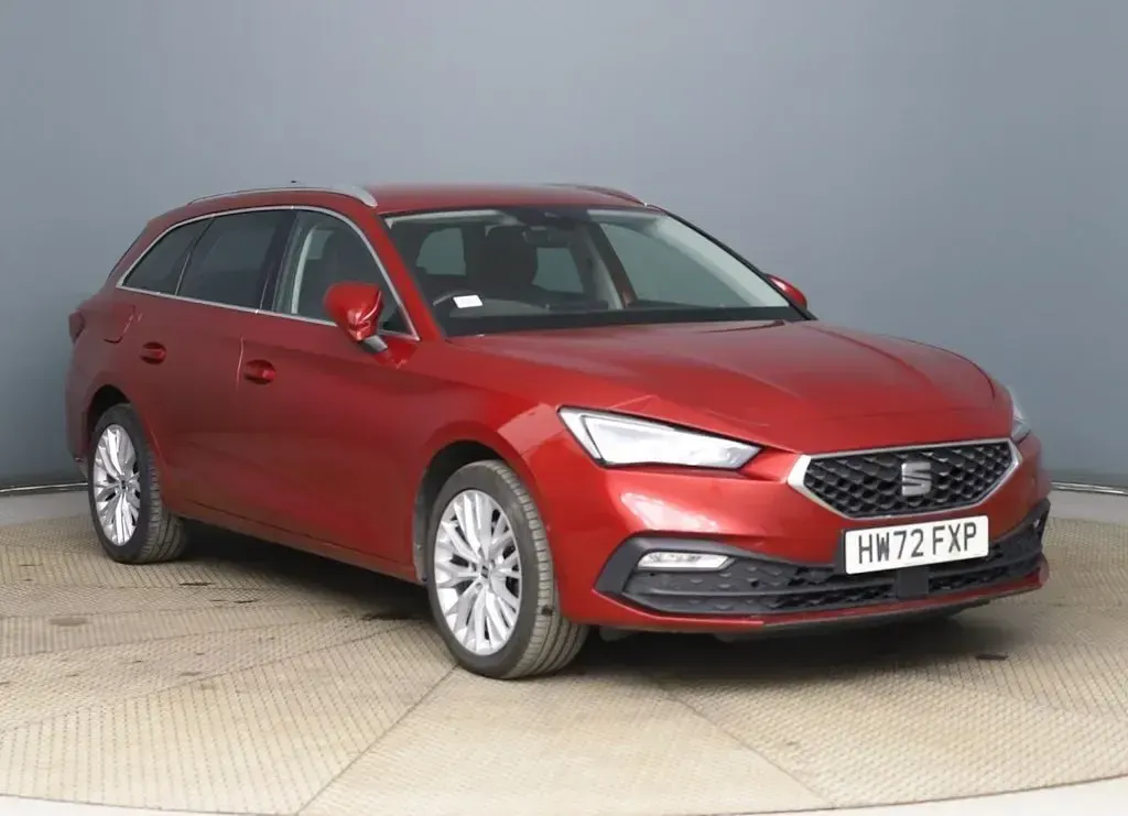Used Seat Leon XCELLENCE 131 HP (96 kW) 2022 Estate