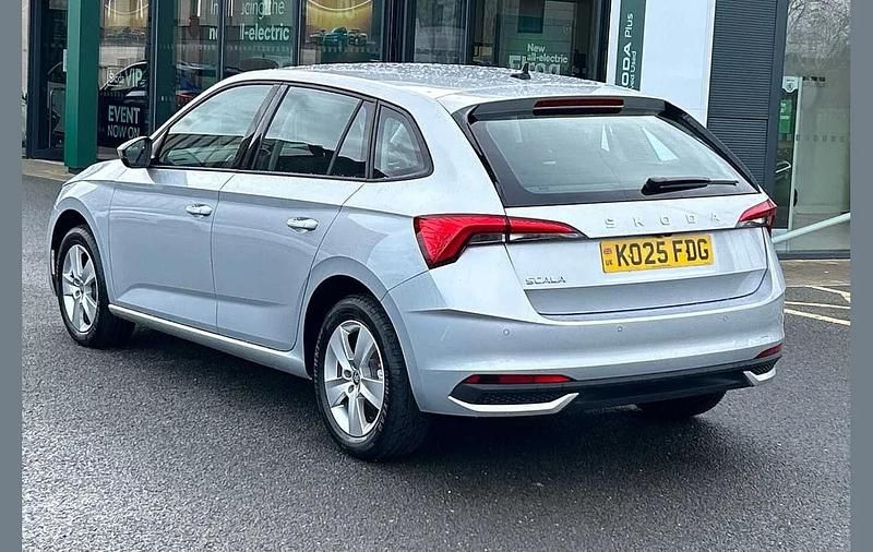 Used Skoda Scala SE 115 HP (84 kW) 2025 Brilliant silver metallic Hatchback