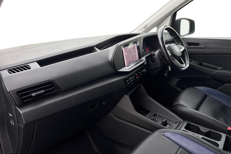 Used VW Caddy Maxi Pro 122 HP (89 kW) 2021 Grey MPV