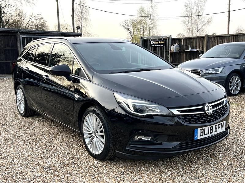 Used Vauxhall Astra Elite 2018 Black Estate