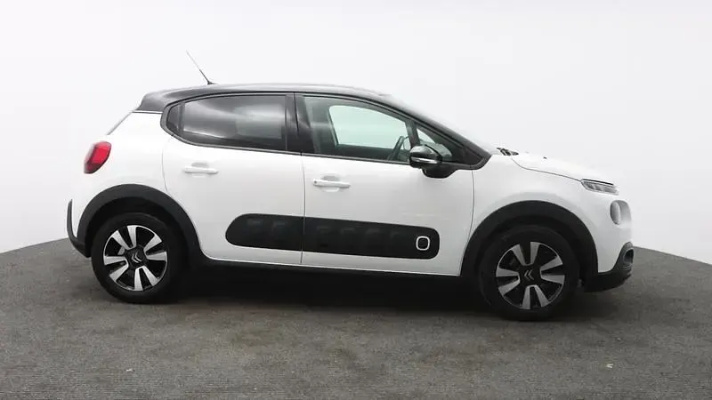 Used Citroën C3 Flair 83 HP (61 kW) 2020 White Hatchback