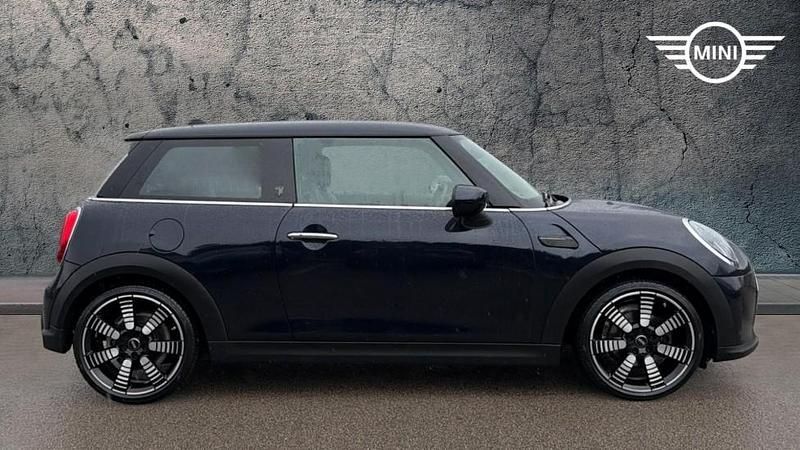 Used Mini Cooper Exclusive 134 HP (98 kW) 2021 Black Hatchback