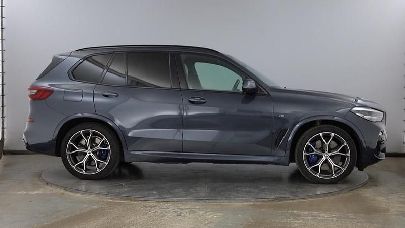 Used BMW X5 M Sport 389 HP (286 kW) 2021 Grey SUV