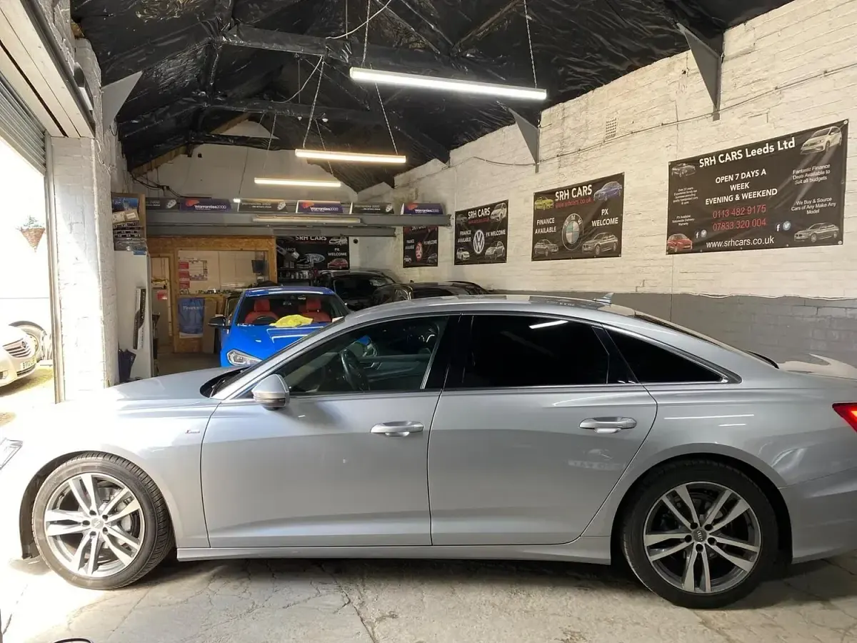 Usado Audi A6 S-Line 204 CV (150 kW) 2019 Plateado Berlina