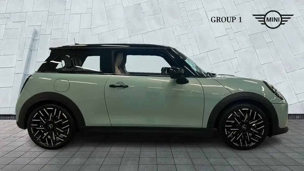 Used Mini Cooper S Hatch 201 HP (147 kW) 2024 Green Hatchback
