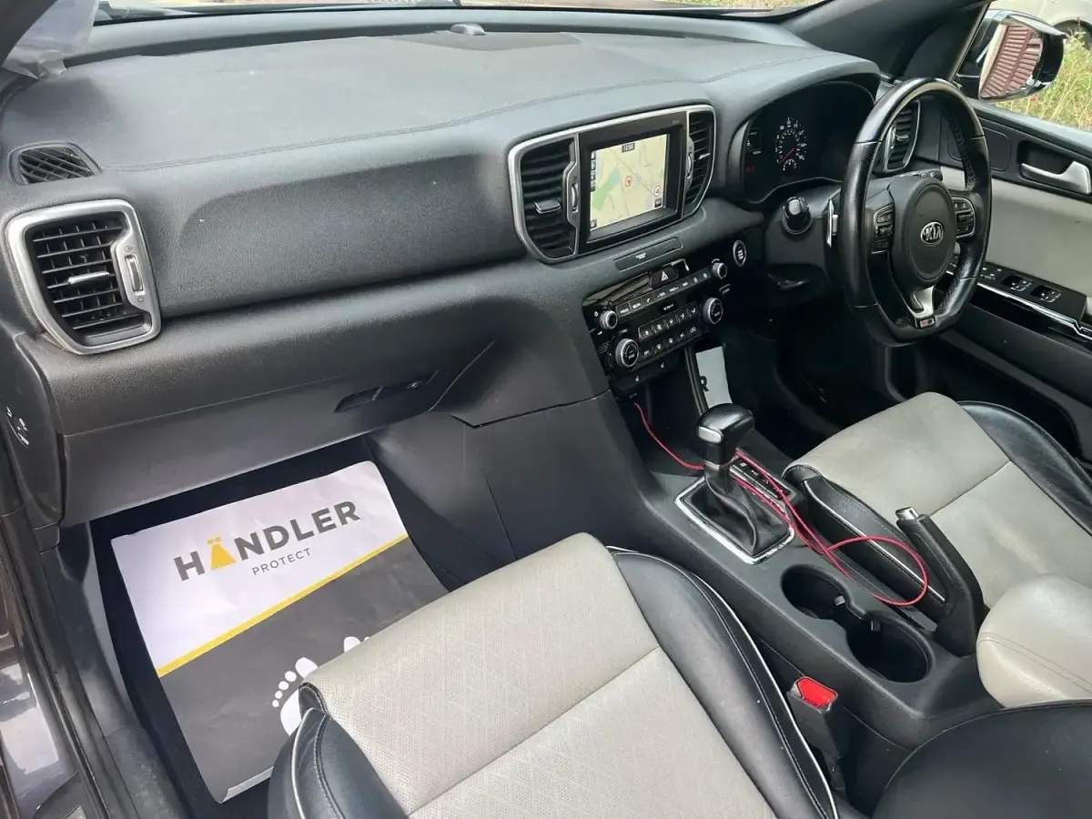 Usado Kia Sportage GT-Line 177 HP (130 kW) 2017 Prateado SUV