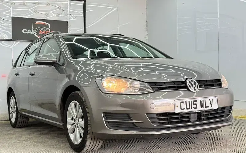Used VW Golf VII SE 122 HP (89 kW) 2015 Grey Estate