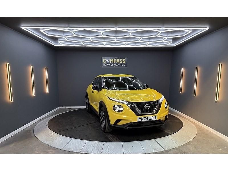 Used Nissan Juke Acenta Premium 114 HP (83 kW) 2025 Yellow SUV