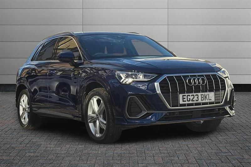 Used Audi Q3 S-Line 150 HP (110 kW) 2023 Navarra blue SUV