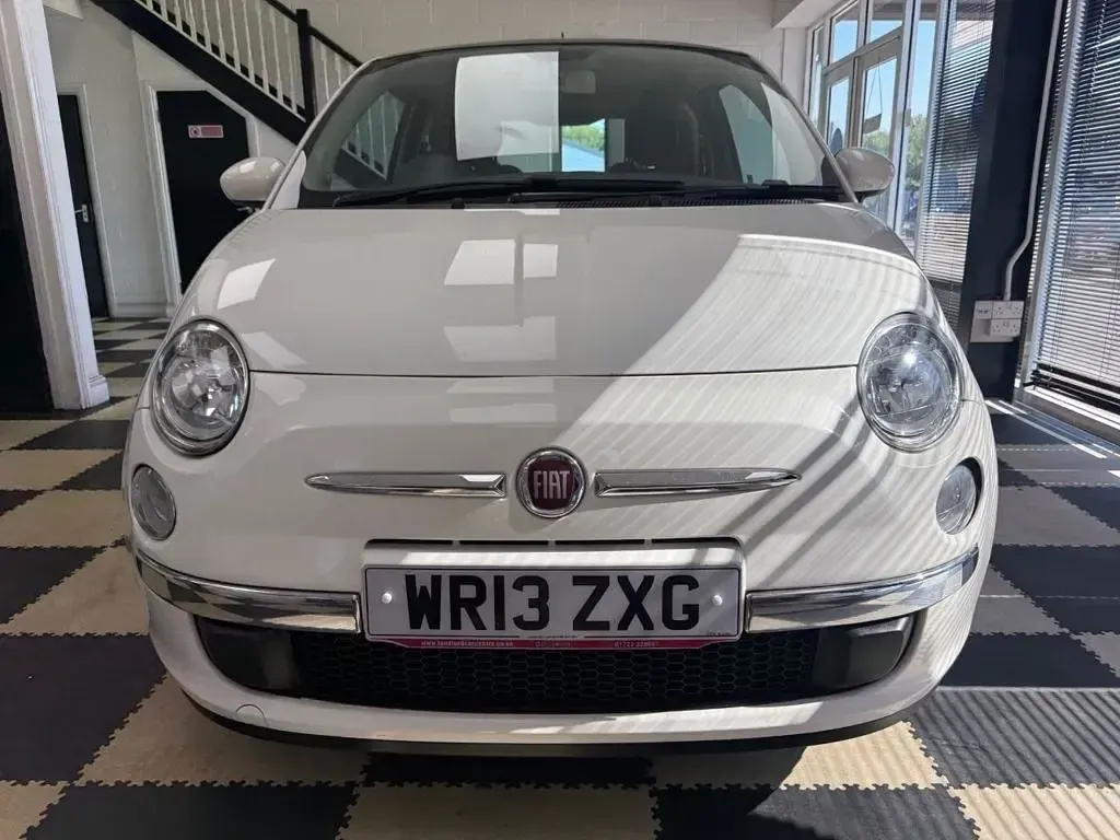 Used Fiat 500 Lounge 69 HP (50 kW) 2013 White Hatchback