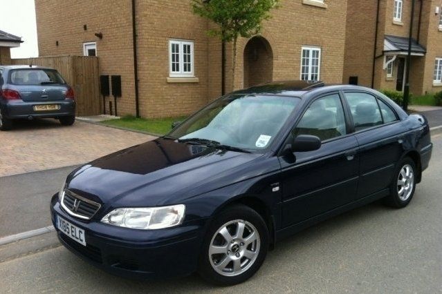Used 2000 Honda Accord Sedan | £1,090 - Image 1/4