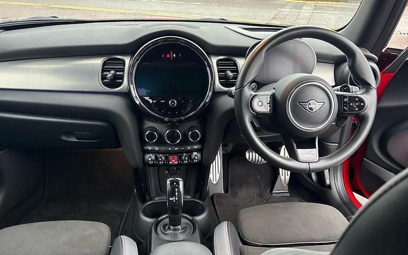 Used Mini John Cooper Works Hatch 231 HP (169 kW) 2022 Red Hatchback