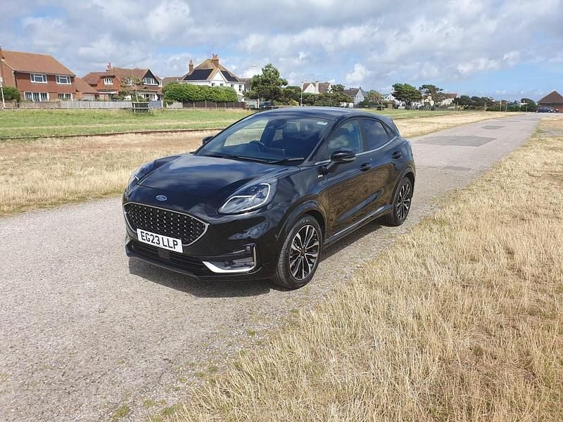 Black Used 2023 Ford Puma Gen-E ST-Line Hatchback | £23,995 - Image 1/4