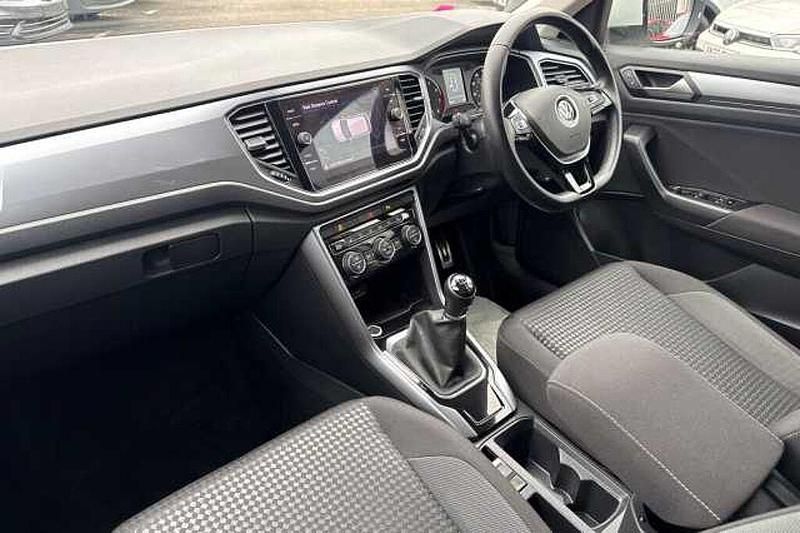 Used VW T-Roc 110 HP (80 kW) 2022 SUV