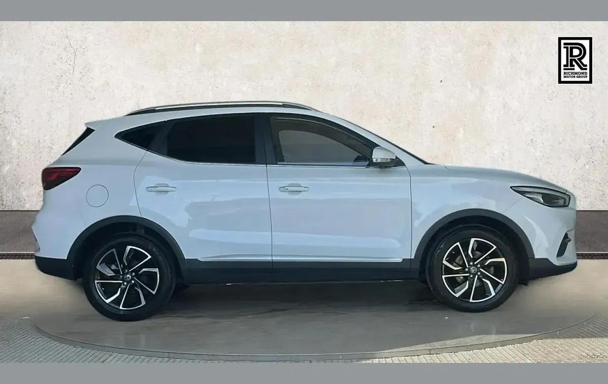Used MG ZS Exclusive 109 HP (80 kW) 2024 White SUV