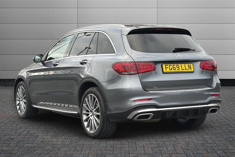 Used Mercedes GLC300 AMG Line Premium 245 HP (180 kW) 2019 Selenite grey Estate