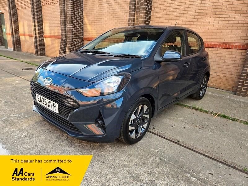 New Hyundai i10 Advanced 2025 Grey Hatchback